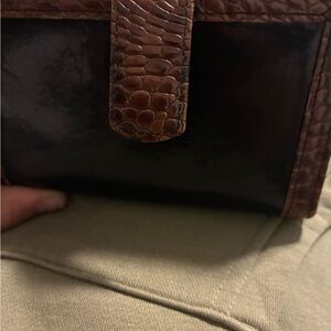 Brahmin Elegant Brown Leather Men's Bag